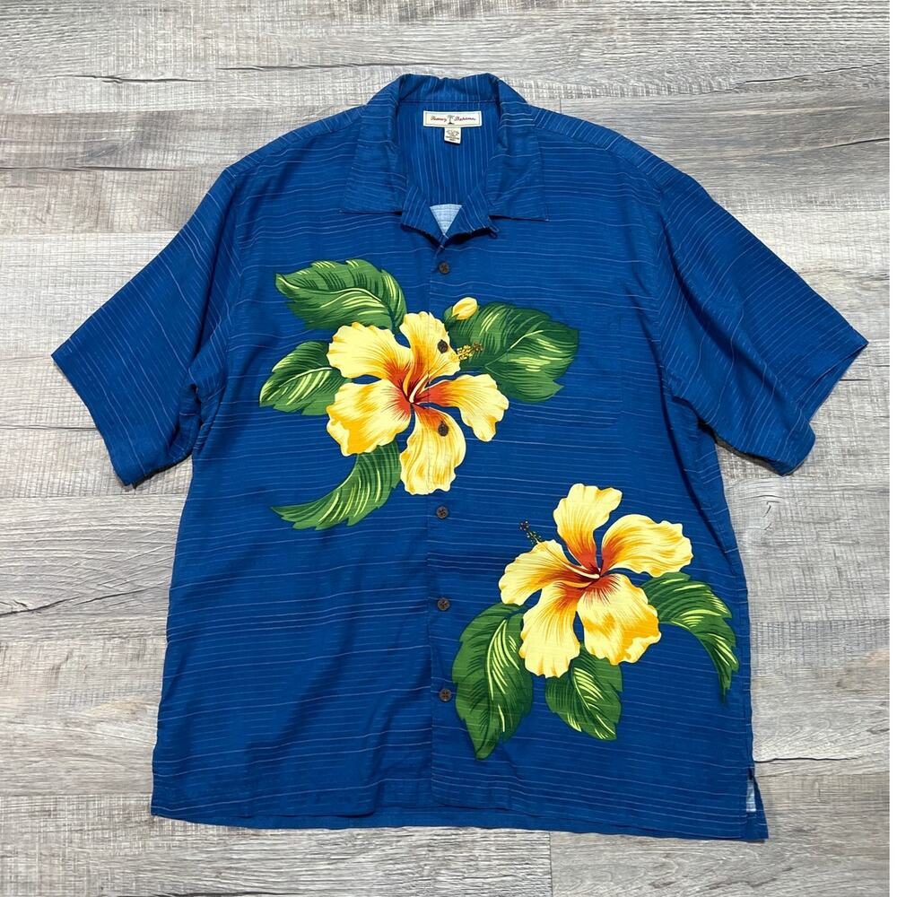 Tommy Bahama Large Silk Cotton Blend Hawaiian Shirt Floral Camp Loop Neck Collar